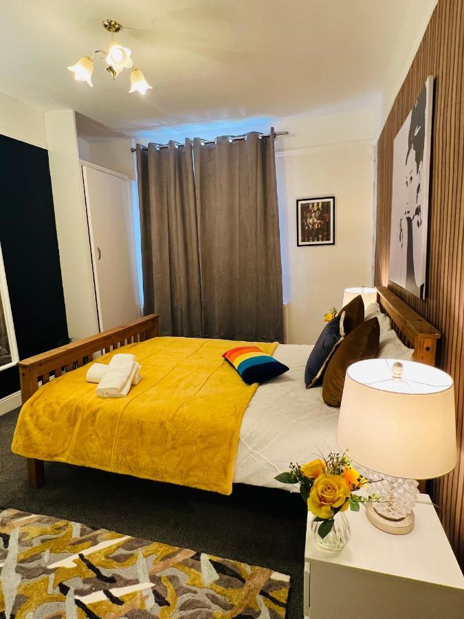 2-Bedroom Plus Living Room Flats Near Edgware Road Лондон Екстериор снимка
