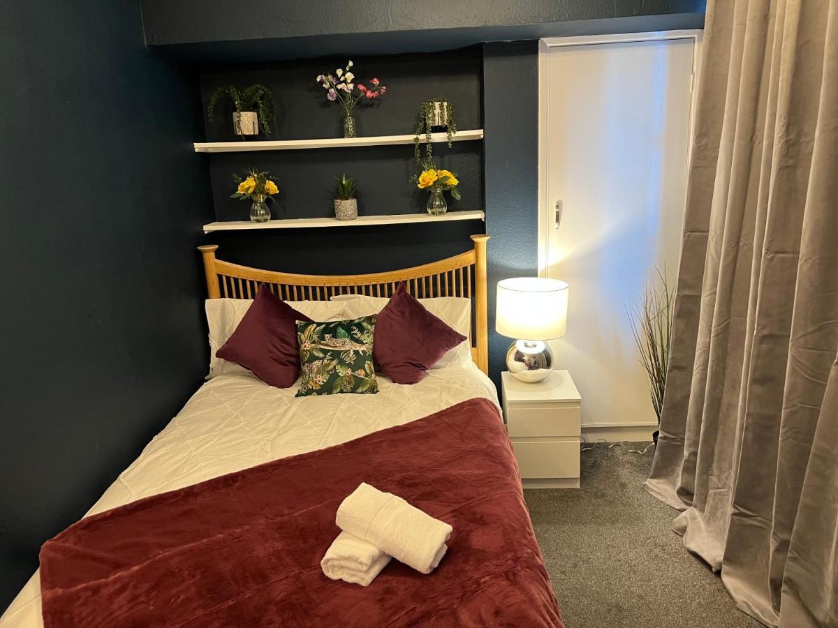 2-Bedroom Plus Living Room Flats Near Edgware Road Лондон Екстериор снимка